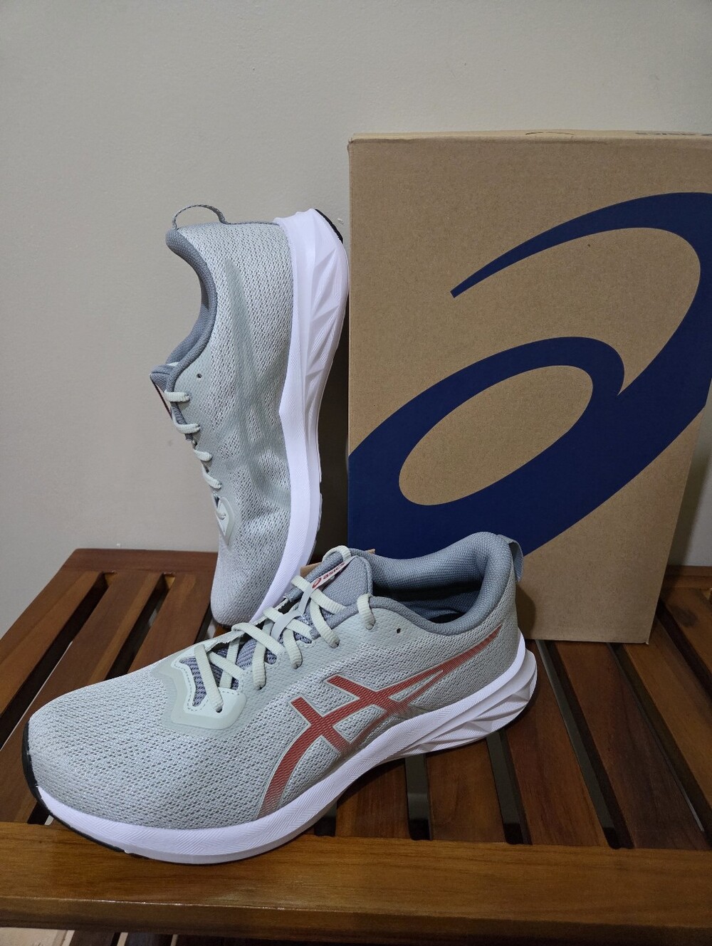 ASICS Men's Versablast 2 Light Sage/Spice Latte Sneakers Size 10, 10.5, 11.5 - Picture 1 of 10